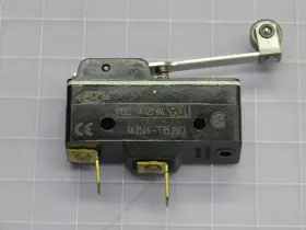 YZ-2RW82725551-D6 HONEYWELL Snap Action Switch #2