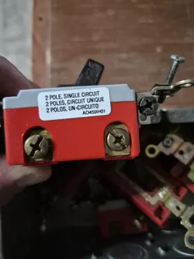 HBL1222 HUBBELL Pole Vac Toggle Wall Switch Amp