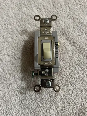 HBL1223IL HUBBELL Wall Switch Toggle