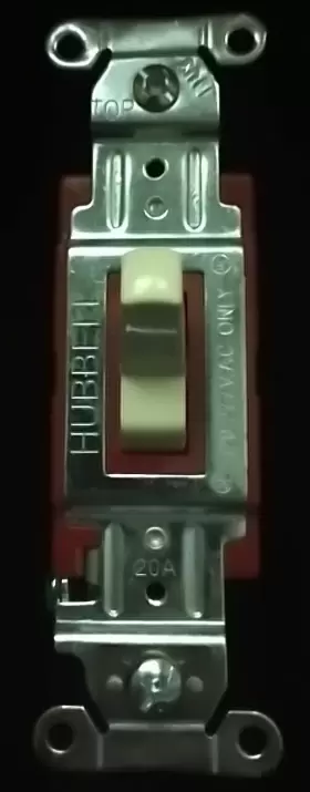 1224 HUBBLE Pro Toggle Switch Vac