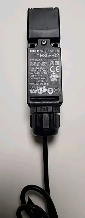 HS5B-02 IDEC Safety Interlock Switch Door