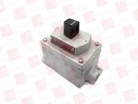 EDS2184-S111 INDUSTRIAL CONTROL EQUIP Pushbutton Switches