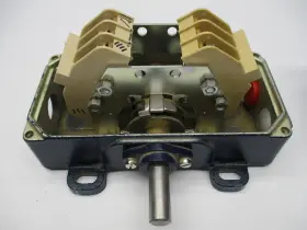 KNOX06003529-TA INDUSTRIAL MRO Schmersal Unmp #3
