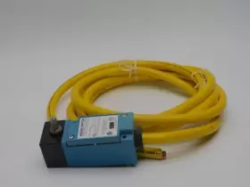 MROS100133252-LSYAC5KP-FP INDUSTRIAL MRO Micro Switch Nsnp #2