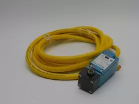 MROS100133252-LSYAC5KP-FP INDUSTRIAL MRO Micro Switch Nsnp #3