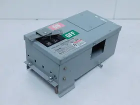 XQ45RGIG ITE Xj Circuit Breaker Plug Busway Vac Amp