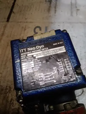 201P1-3C3 ITT Neo Dyn Pressure Switch #2