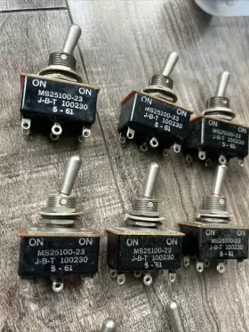 MS25100-23 JBT Toggle Switch Double Pole Throw Nos #2