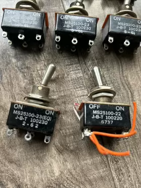 MS25100-23 JBT Toggle Switch Double Pole Throw Nos #3