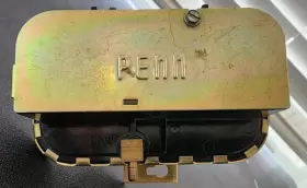P32AC-2 JOHNSON CONTROLS Sensitive Differential Pressure Penn #3