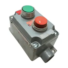 XCS-0B4 KILLARK SIEMENS Double Push Hazardous
