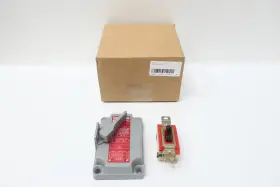 XS-3C KILLARK Tumbler Switch Cover