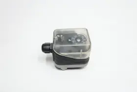 DG500U-3 KROM SCHRODER Gas Pressure Switch #2
