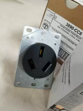 3890CC6 LEGRAND Flush Mount Outlet Pole #3