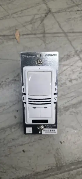 LMDW-102 LEGRAND Wattstopper Wall Switch Occupancy Sensor