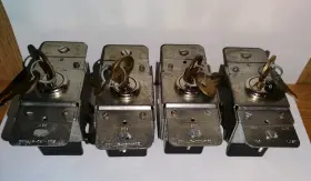 20AC-KL LEGRAND PASS SEYMOUR Security Lock Switchs Nos