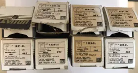 1221-2L LEVITON Key Switch Toggle Copper