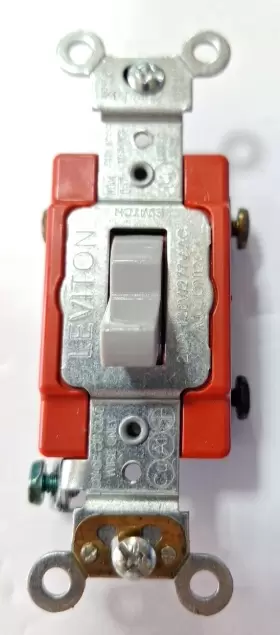 1223-2GY LEVITON Switch