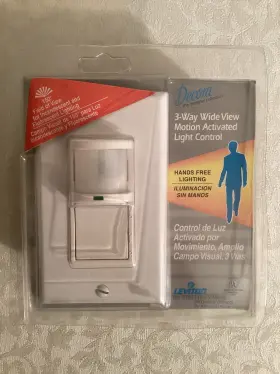 6793-1 LEVITON Decora View Motion Light Control Switch