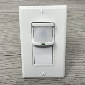 6793-I LEVITON Decira View Motion Light Control Switch