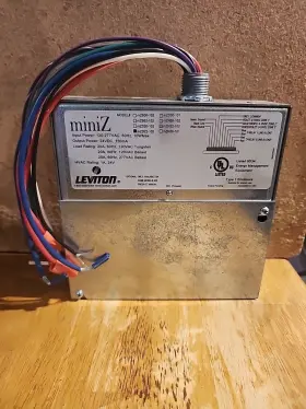 MZD22-102 LEVITON Mini Dimming Dual Relay
