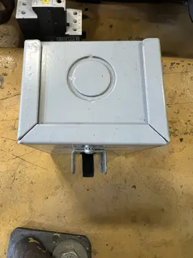 N1302 LEVITON Manual Motor Starter Switch Single Throw #3