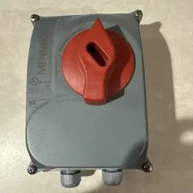 30DS1A-M2 MENNEKES Me Switch Nema Disconnect Contacts