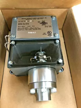 1008-W-B3-D MERCOID Steel Npt Pressure Switch #2