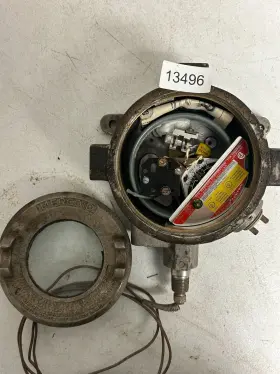 DA-35-2-6 MERCOID Pressure Temperature Switch #2