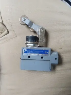 DTV6-2RN2 MICRO Honeywell Microswitch Snap Switch
