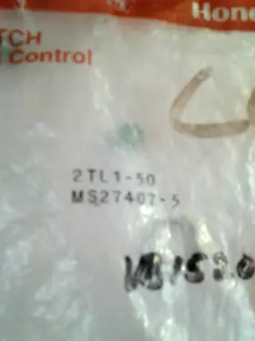 2TL1-50 MICRO SWITCH Monentary Ctr Tog