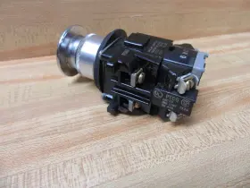PTY2211 MICRO SWITCH Honeywell Pushbutton Ptcg #3