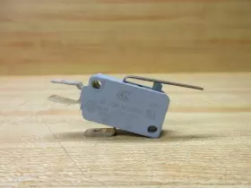 V5B010CB3C MICRO SWITCH Honeywell Snap Action #3