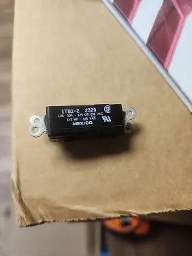 65689 MICROSWITCH Snap Action