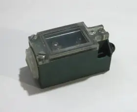 11-2-I MOELLER Klockner Limit Switch