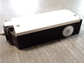 AT0-02-120AFT-ZBZ-X MOELLER Interlock Switch #3
