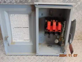 GUN322AW MURRAY Safety Switch Amp Fusible #2