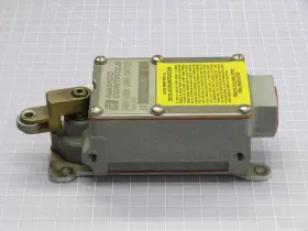 170-31302 NAMCO Snap Lock Limit Switch #2