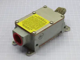 170-31302 NAMCO Snap Lock Limit Switch