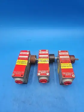 EA150-10013 NAMCO Snap Lock Limit Switch