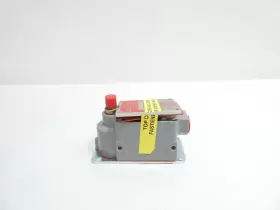EA700-70100 NAMCO Snap Lock Limit Switch #3