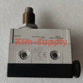 475878454541 OMRON Enclosed Limit Switch Spdt