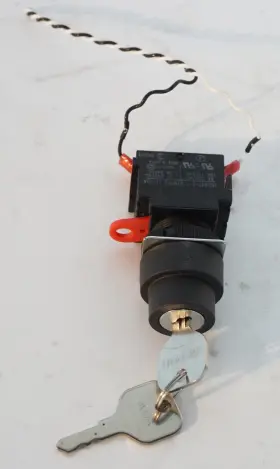 A22K OMRON Key Selector Switch Block
