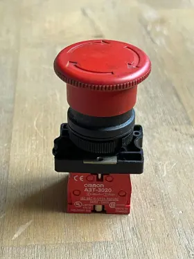 A3T-3020 OMRON Twist Lock Contact Blocks