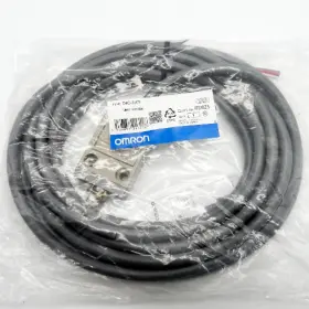 D4C-3503 OMRON Cross Roller Plunger Head Limit Switch