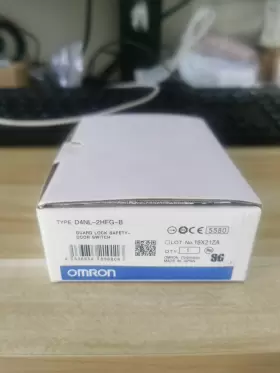 D4NL-2HFG-B OMRON Safety Door Switch Box