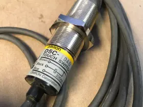 D5C1DA0 OMRON Contact Switch Kb #2