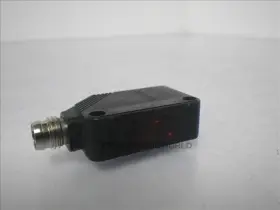 E3Z-D86 OMRON Photoelectric Switch #3