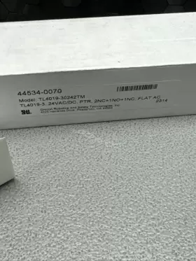 TL4019-30242 OMRON Safety Switch #3