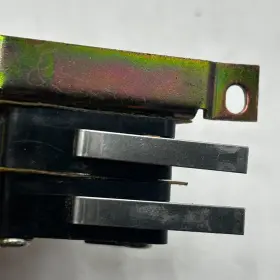 V-16G2-1C25-L OMRON Snap Action Switch #3